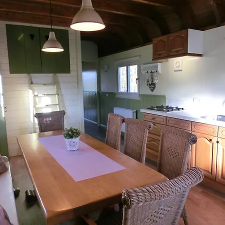 ベッド・アンド・ブレックファスト Pipowagen Camping Puur Genieten