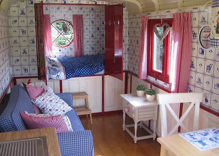 Bed and Breakfast Pipowagen Camping Puur Genieten Someren